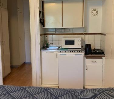 Byjorden-Nibbles- Backe Hostel | Vandrarhem Köping
