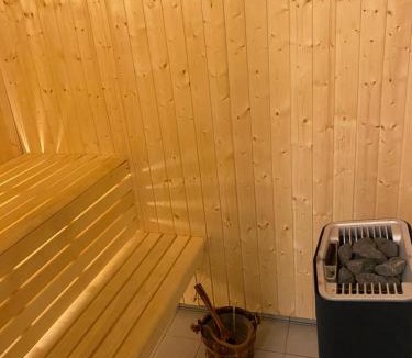 Stoten Apartment | Varijlyan höger