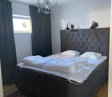 Stoten Apartment | VARIJLYAN