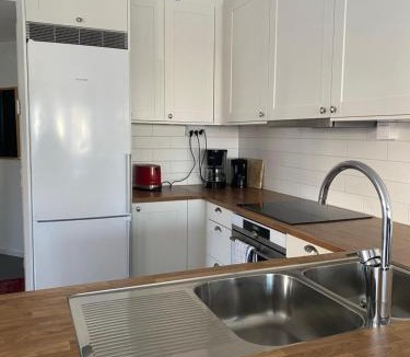 Stoten Apartment | VARIJLYAN
