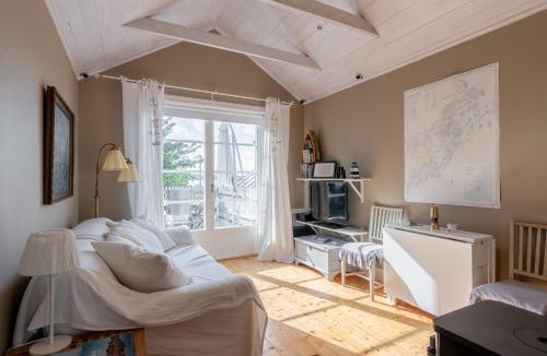 Vaxholm House | Vaxholm Seaview Cottage