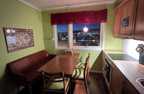 Tromsdalen House | Venusvegen Skyline Views