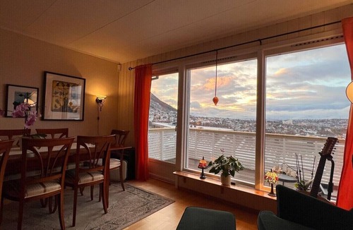 Tromsdalen House | Venusvegen Skyline Views