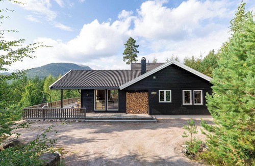 Vradal Ski Chalet | Verhøf Hytte 9p - Four Bedroom Chalet, Sleeps 9