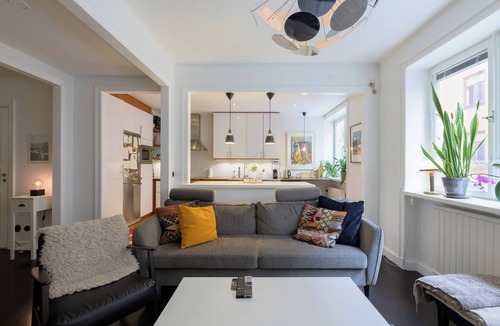 SoFo Apartment | Vibrant neighbourhood in the heart of popular Södermalm. Safe and central street