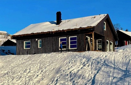 Kroderen House | Views and sunny days on Norefjell