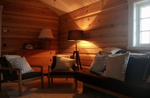 Bjornange Villa | VILLA AMÅRE - Luxury log house right on the hill!