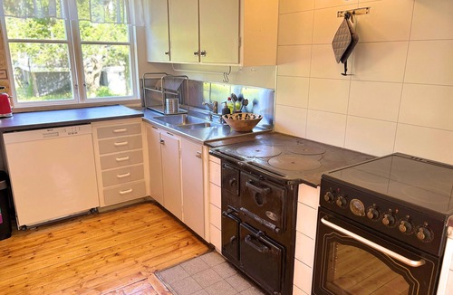 Hjorted House | Villa Clara – Holiday Home with Swimming Pond Near the Baltic Coast in Småland