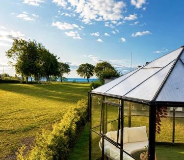 Gislov Villa | Villa DiHeRo Luxury Seaside Retreat