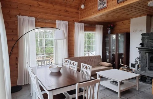 Jamsa Villa | Villa Helmi | Spacious Lakeside Villa with Sauna
