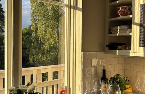 Islinge Apartment | Villa idyll centrally located on Lidingö