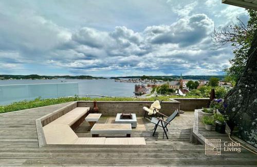 Kragero Villa | Villa in Kragerø with unique view, jacuzzi, boat space & outdoor kitchen