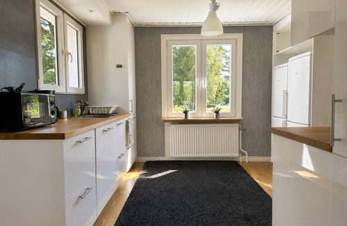 Almhult House | Villa in southern Småland near Lake Möckeln. Fenced garden, dogs are welcome.