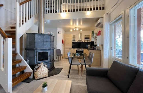 Jamsa Villa | Villa Käpylinna A&B – Molemmat puolet, Himos Länsihuippu