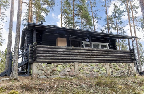 Maentsaelae House | Villa keravanjärvi by Interhome