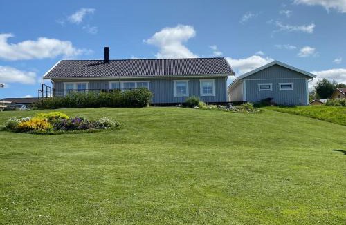 Orrviken Villa | Villa med vidunderlig utsikt