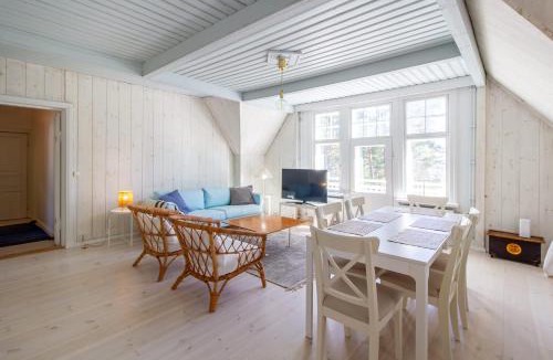 Hanko Apartment | Villa Rosa Seaside Apartment in Hanko
