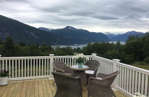 Møre og Romsdal Villa | Villa Skoglund