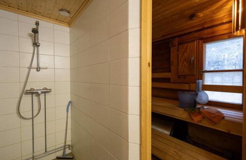 Kuusamo House | Villa Tilhi - Cozy 2BR Cabin with Sauna & Fireplace