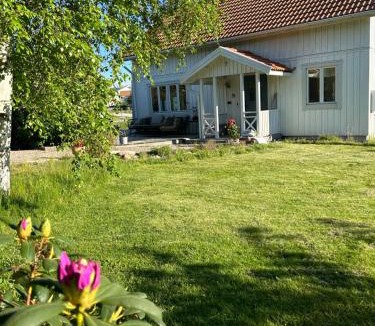 Grebbestad Villa | Villa Tjurpannan Grebbestad