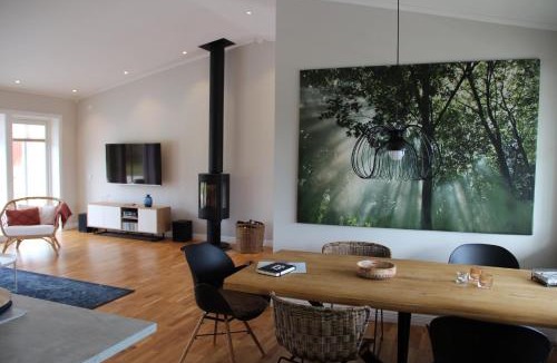 Timmernabben House | Villa Vita Pärla