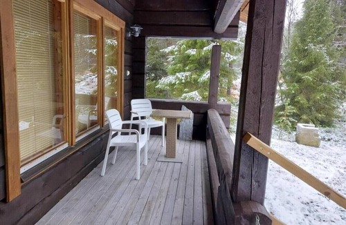Rukatunturi Villa | Villa Vuosselin Nuppu | Private Sauna & Near Lake