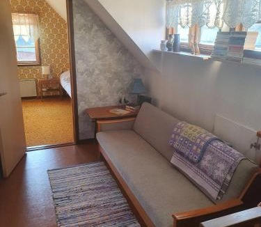 Hemse House | Villa w open fireplace and big plot 5 min from the sea