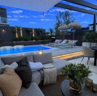Kristiansand Villa | Villa with Pool in luxury and calm street