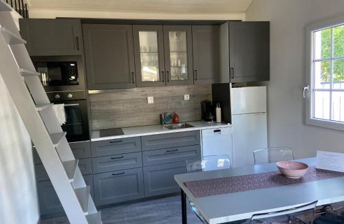 Farjestaden Villa | VillaAttefall