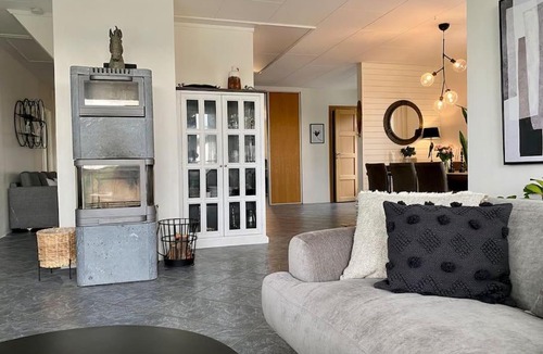 Askim Apartment | Villalägenhet i Askim med havsutsikt