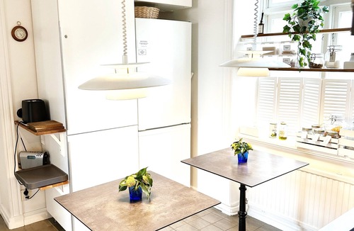 Innerstaden House | Visby - Exclusive stay with pool, ring wall in a historical courtyard & sea view