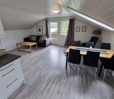 Kviteseid Apartment | Vrådal Golf, Mountain and Water Views