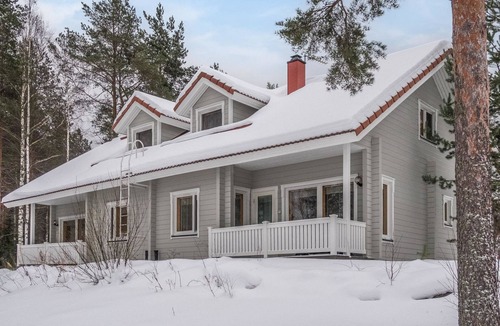 Vuokatti House | Vuokatti villas susi by Interhome
