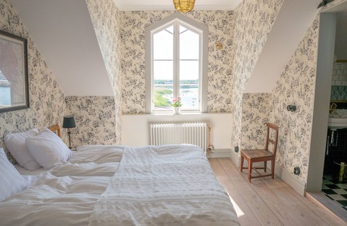 Klintehamn Hotel | Warfsholm