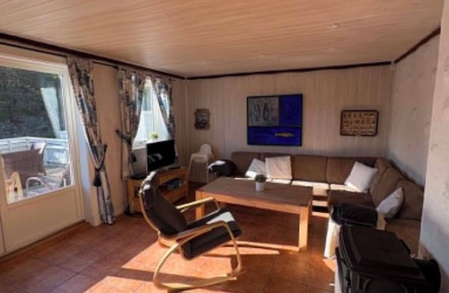 Flekkerøy Cabin | Waterfront 4-bedroom cabin in Flekkeroy, Kristiansand perfect for your getaway