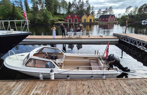 Lindas House | Waterfront Fjord Villa Near Bergen, Boat, Fishing Family Paradise