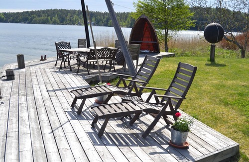 Varmdo Cottage | Waterfront location in the quiet area, rowboat included, Stockholm archipelago