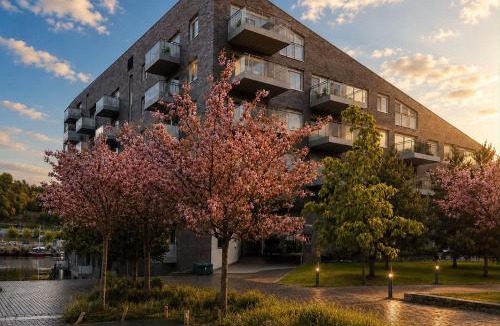 Gamle Oslo Apartment | Waterfront retreat steps from the city beach