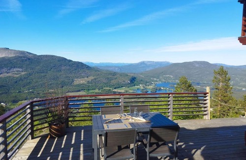 Kviteseid House | Weitblicken - Cosy Holiday Home with stunning views