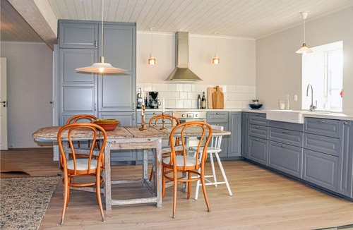 Klassbol Apartment | Welcome to Haltersbol and this vacation home from 2019. The standard is high and the house offers a