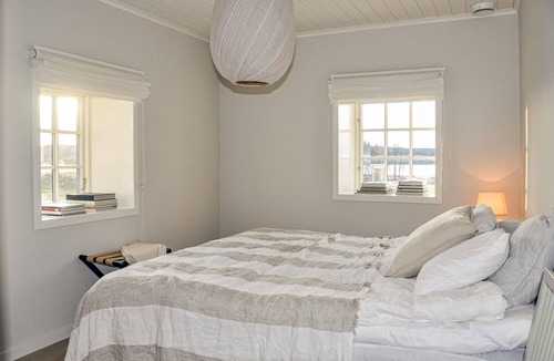 Klassbol Apartment | Welcome to Haltersbol and this vacation home from 2019. The standard is high and the house offers a
