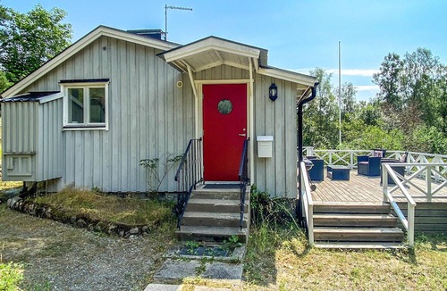 Resaro House | Welcome to this attractive vacation home near the sea!