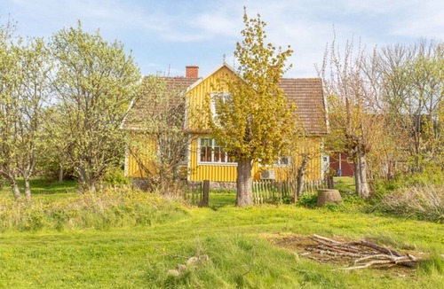 Sturko Ski Chalet | Welcome to this fantastic summer house located on Tjurkö in the Blekinge archipelago. SE03018
