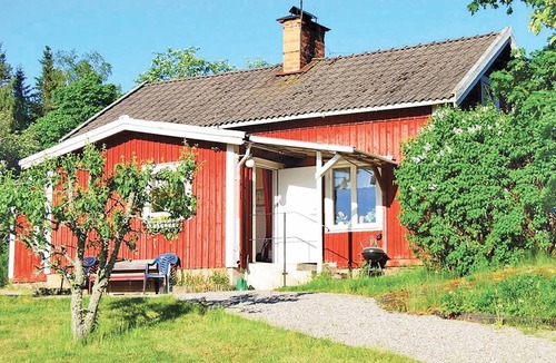 Nashulta House | Welcome to this peacefully situated farmhouse, which is now a vacation home.