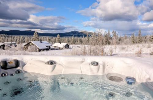 Grondalen House | Winter cabin with Jacuzzi