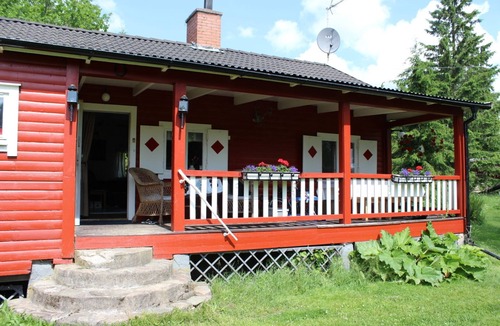 Lekeryd Ski Chalet | Wonderful holiday home on a lake property in Småland