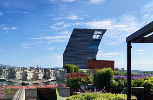 Gamle Oslo Apartment | WOW! Fjord View - designer apartment, 2 bedrooms, sleeps 6 people