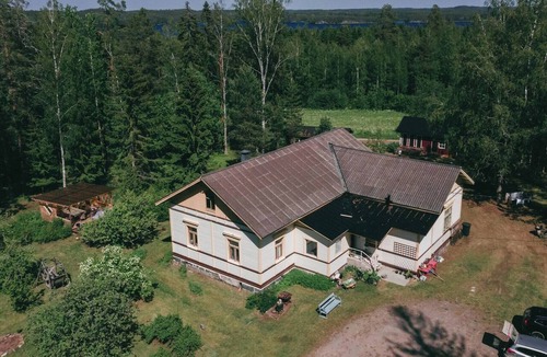 Tiainen Villa | Yöveden Ateljeekoti
