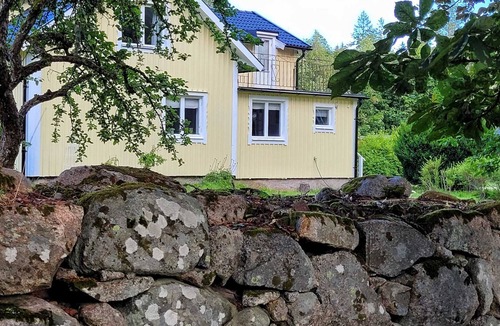 Troxhult Villa | YELLOW COUNTRY HOUSE IN WONDERFUL SMÅLAND