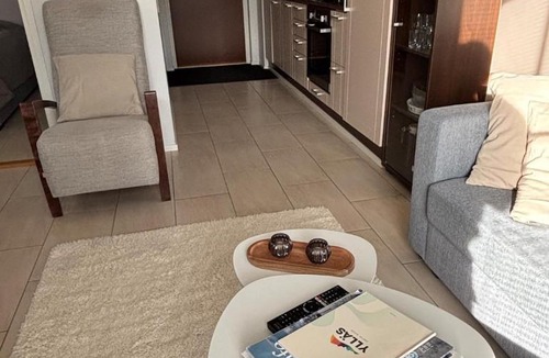 Akaslompolo Apartment | Yllässtar 3, apartment in a great location